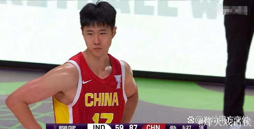 胡明轩、赵嘉义各17分 中国男篮100-69大胜印度 胡明轩、赵嘉义各17分 中国男篮100-69大胜印度