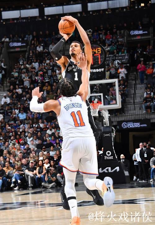 文班亚马31+13尚帕尼11记三分 马刺险胜尼克斯 文班亚马31+13尚帕尼11记三分 马刺险胜尼克斯